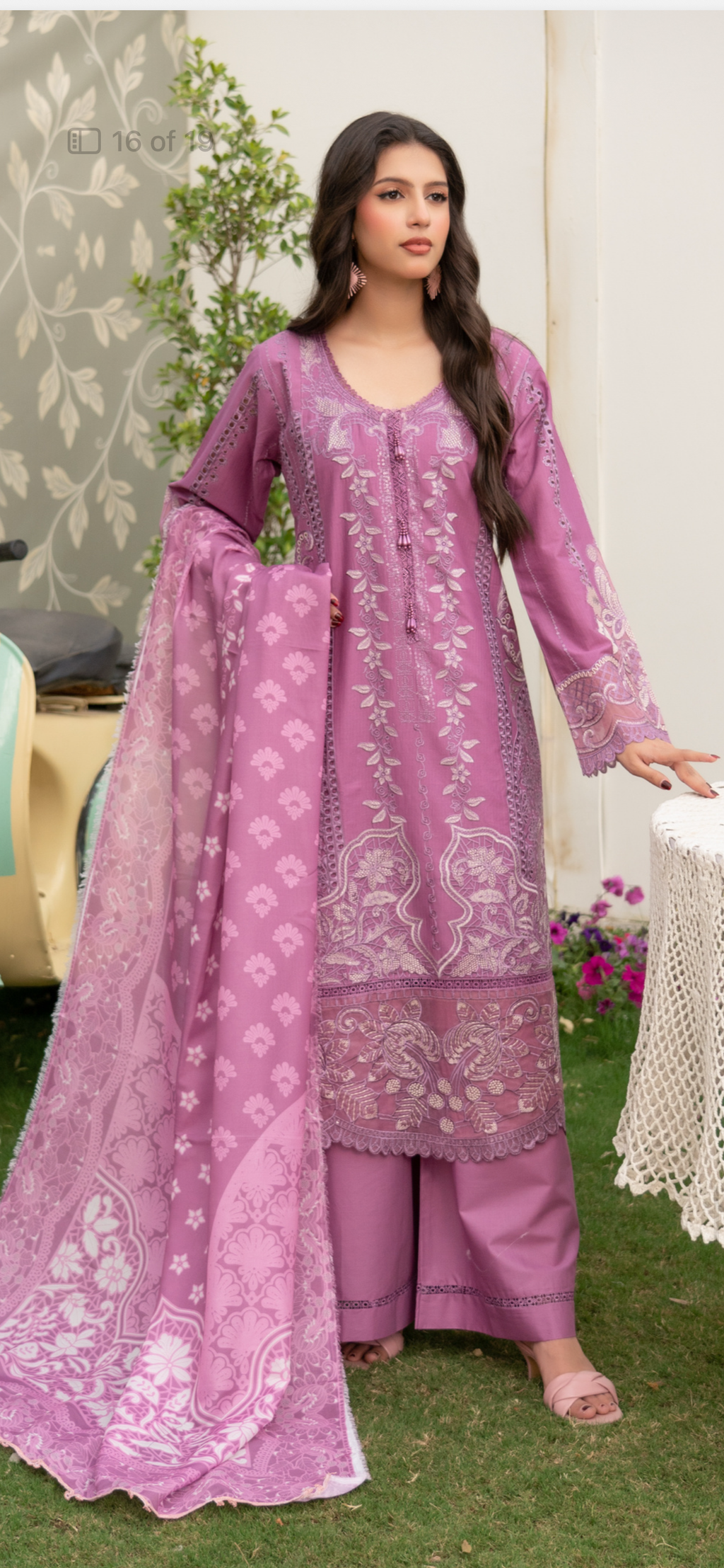 Munira pink heavy embroidered 3PC