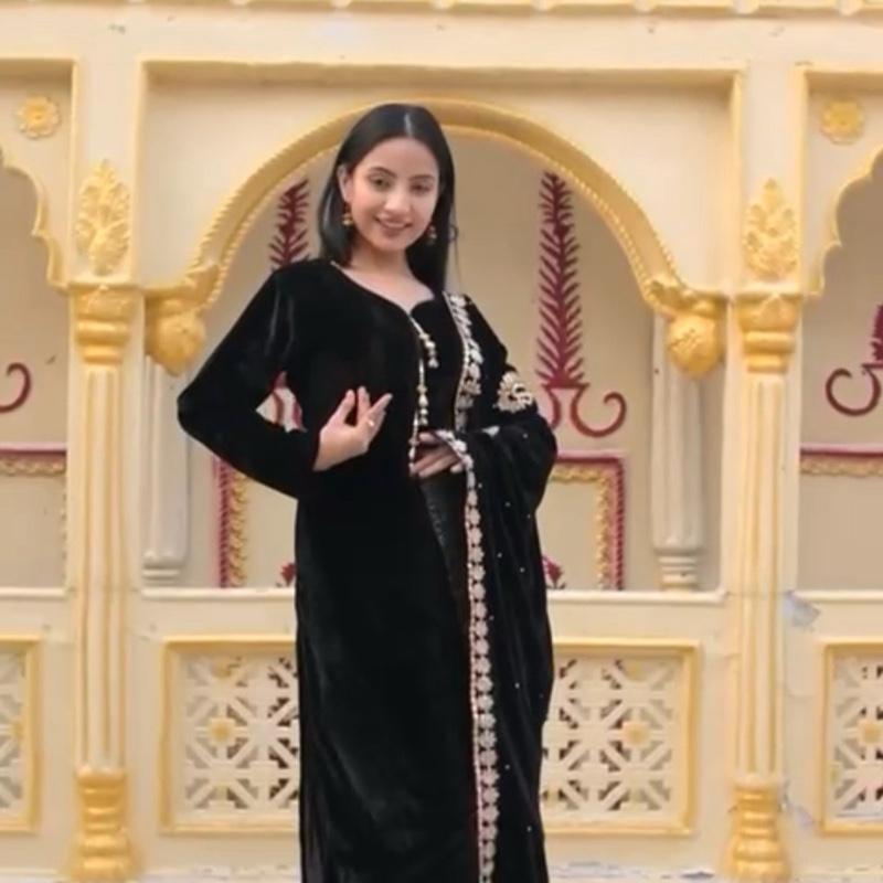 Velvet 3PC suit with velvet embroidered shawl Black colour