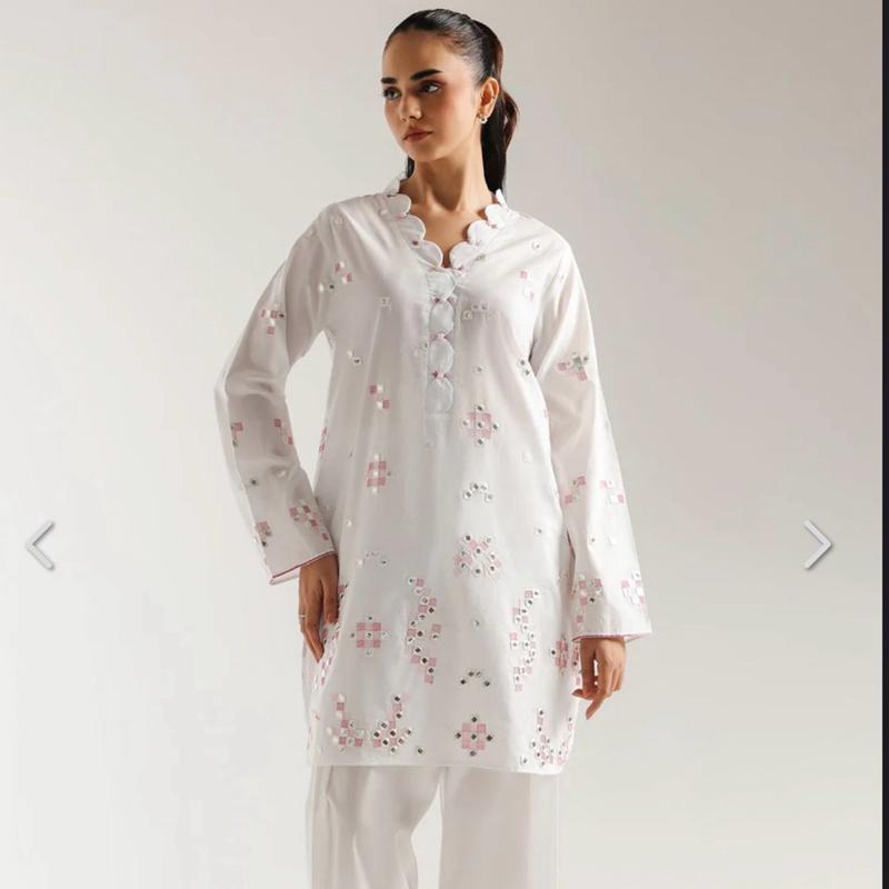 Original Ethnic Embroidered 2PC White Floral Tunic & Pants Set for Women
