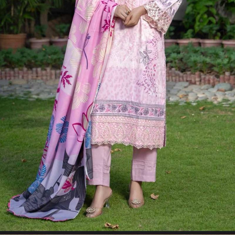 Ladies Pink Embroidered Winter Dhanak 3PC Set with Matching Dupatta for Festive Wear