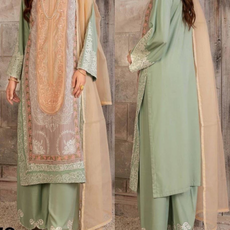 Ally’s linen 3PC embroidered suit