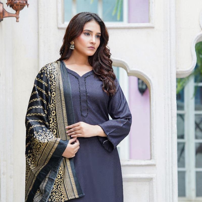 Black plain suit with printed shawl