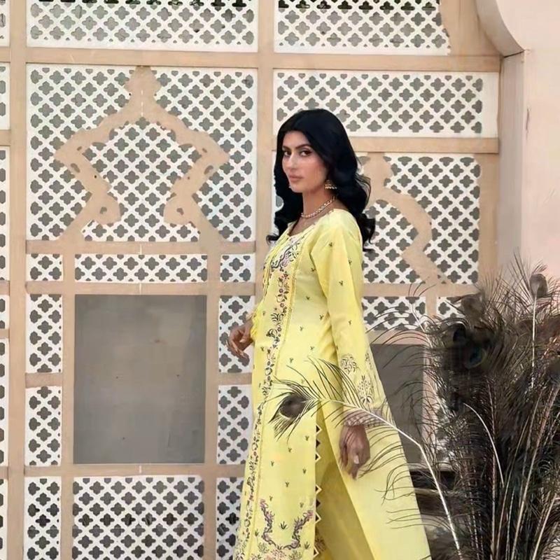 Munira yellow lawn  embroidered 3Pc