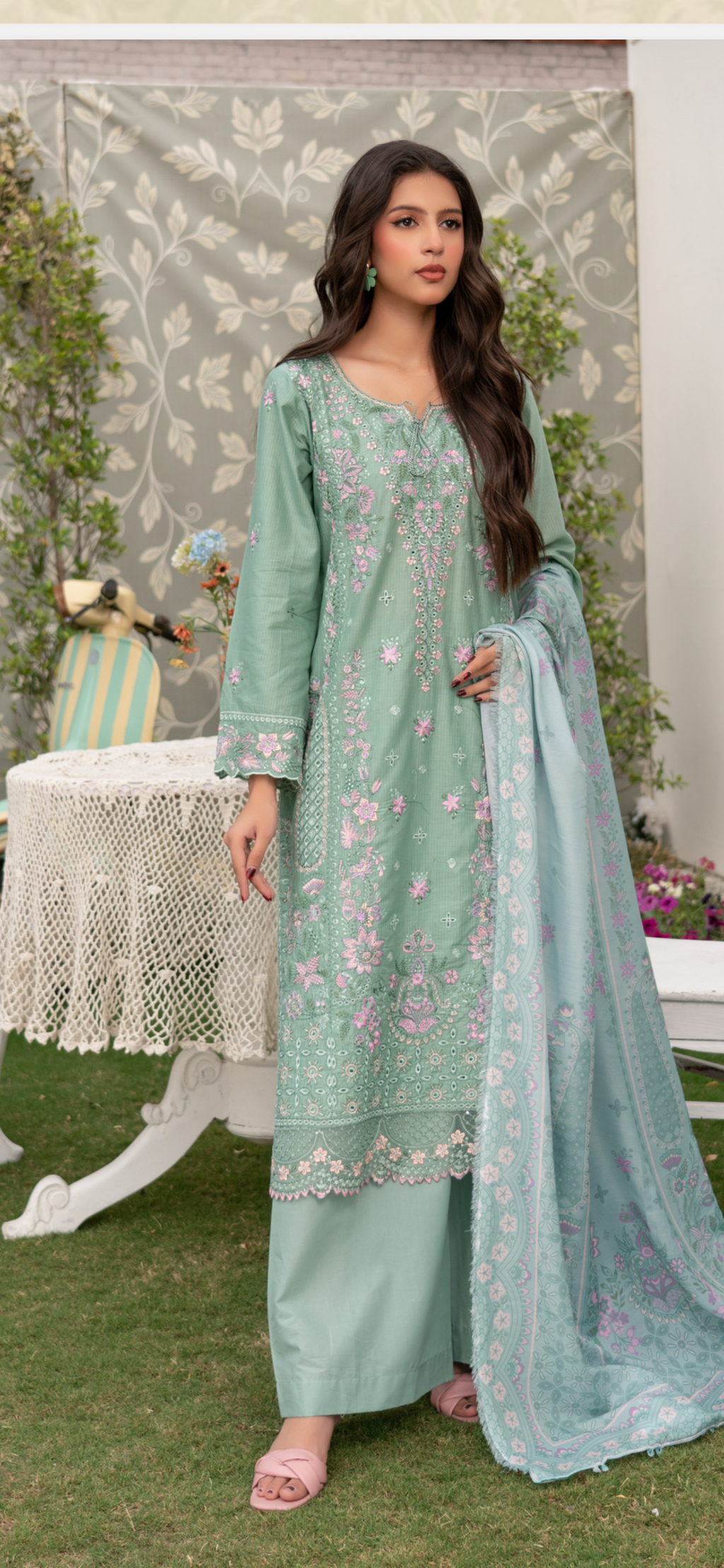 Munira mint green cotton lawn heavy embroidered 3PC