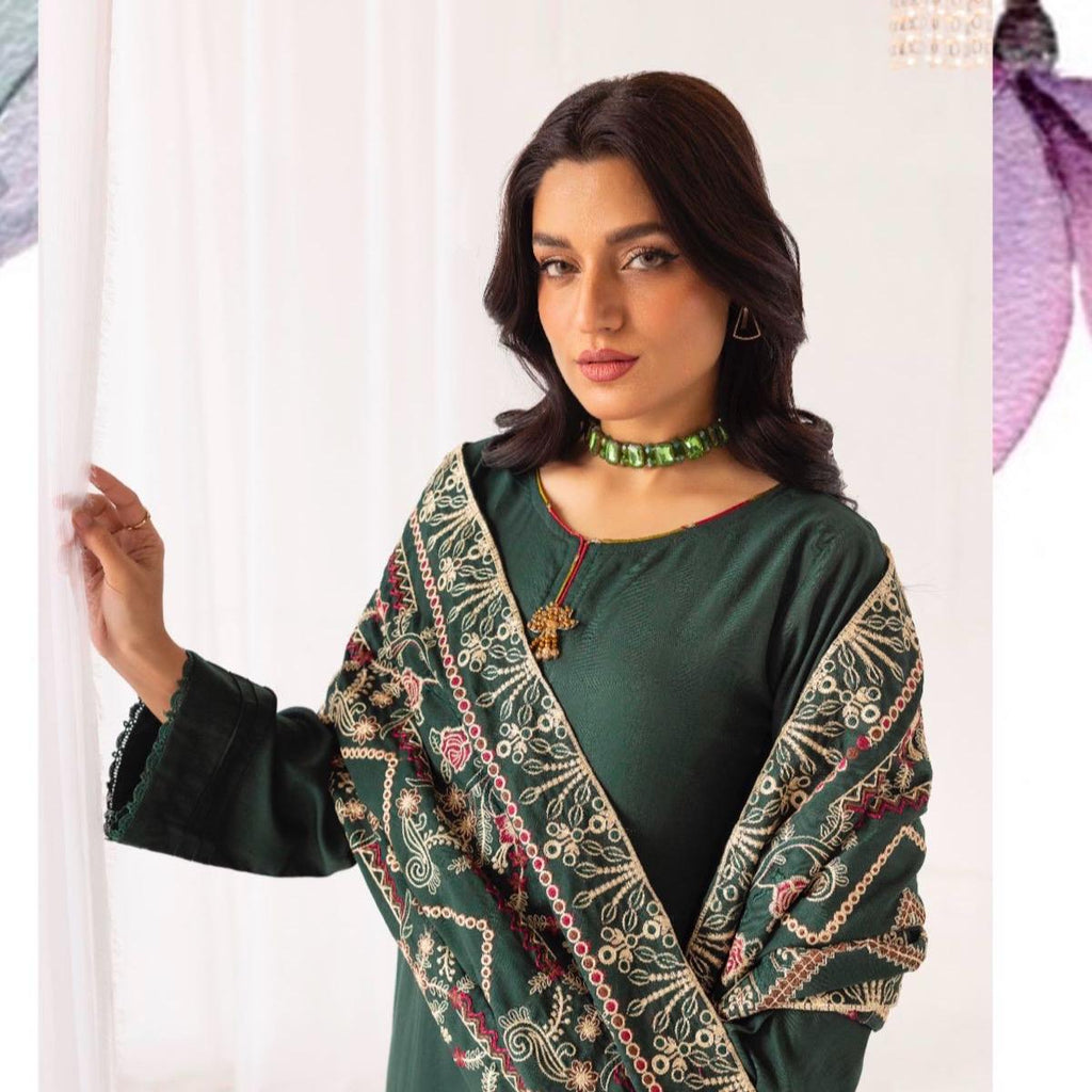 Simrans winter dhanak suit with laser kari shawl green