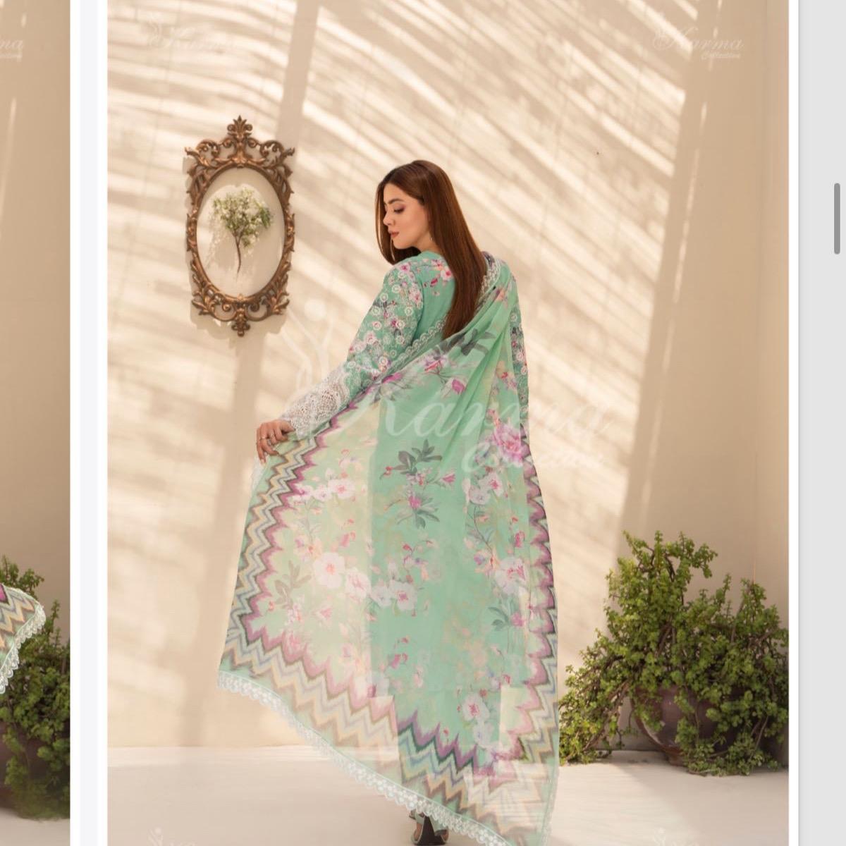 Karma electric blue chicken kari 3PC