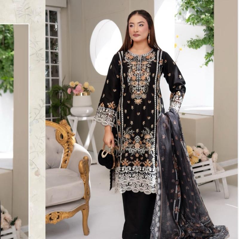 Munira black heavy embroidered 3PC