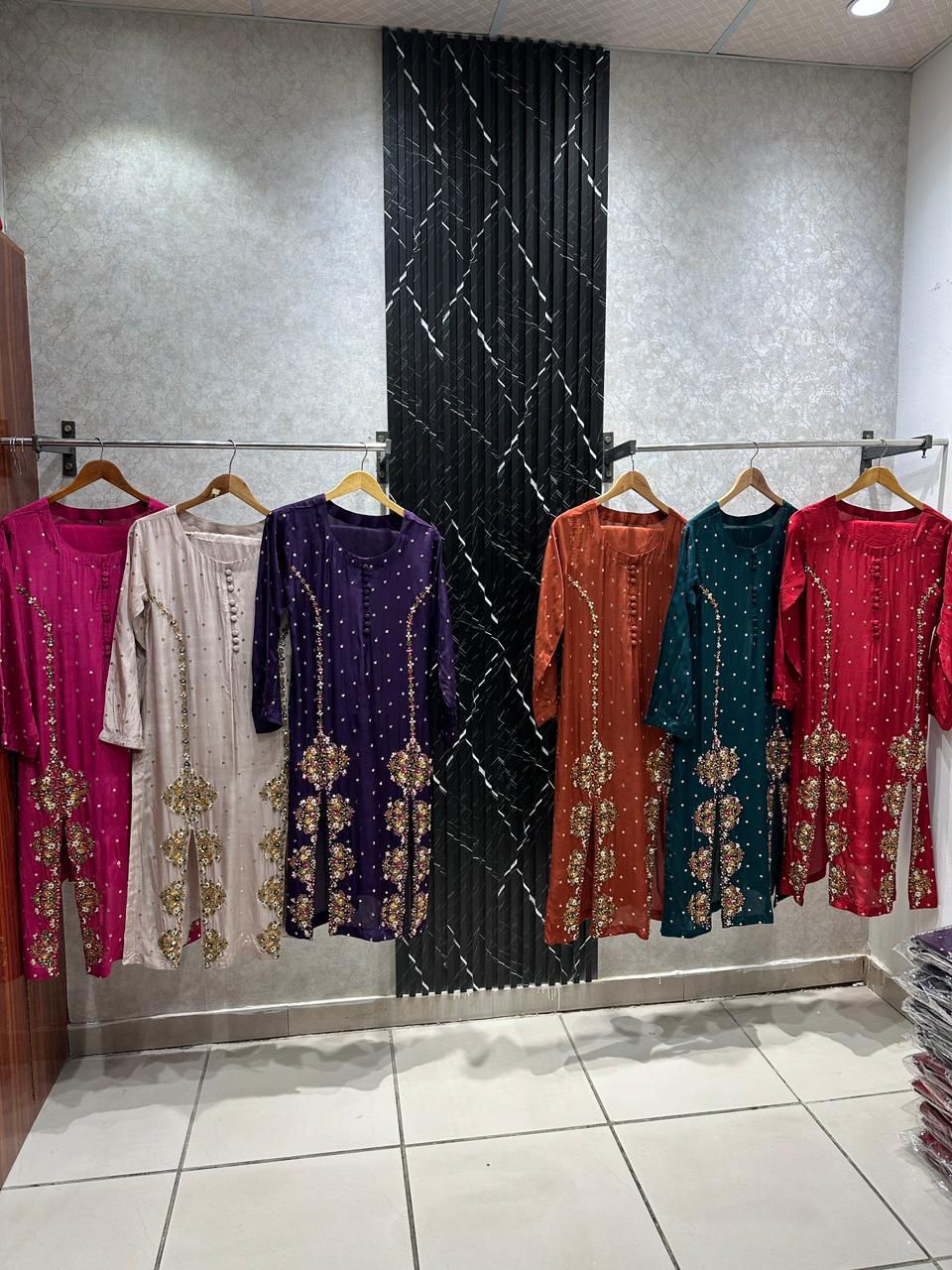 SHEHNAI- Sheesha Silk Luxe Hand Embellished 3pc Pakistani Wedding Party Formalwear- S/M/L Size