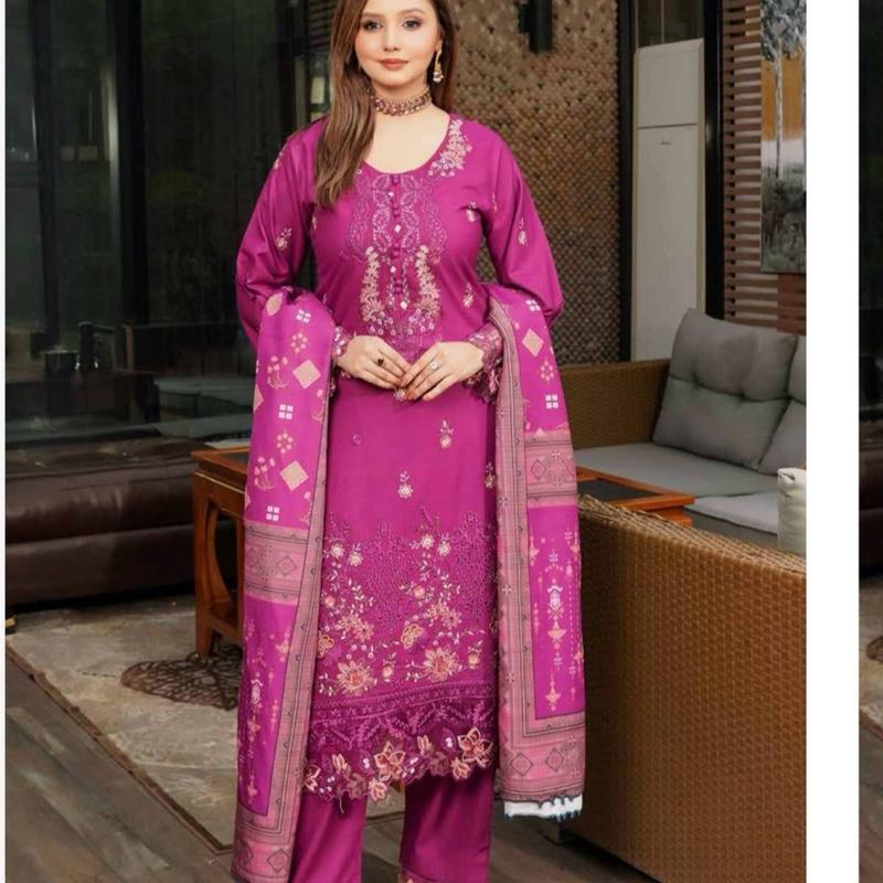 Munira Embroidered 3PC with shawl