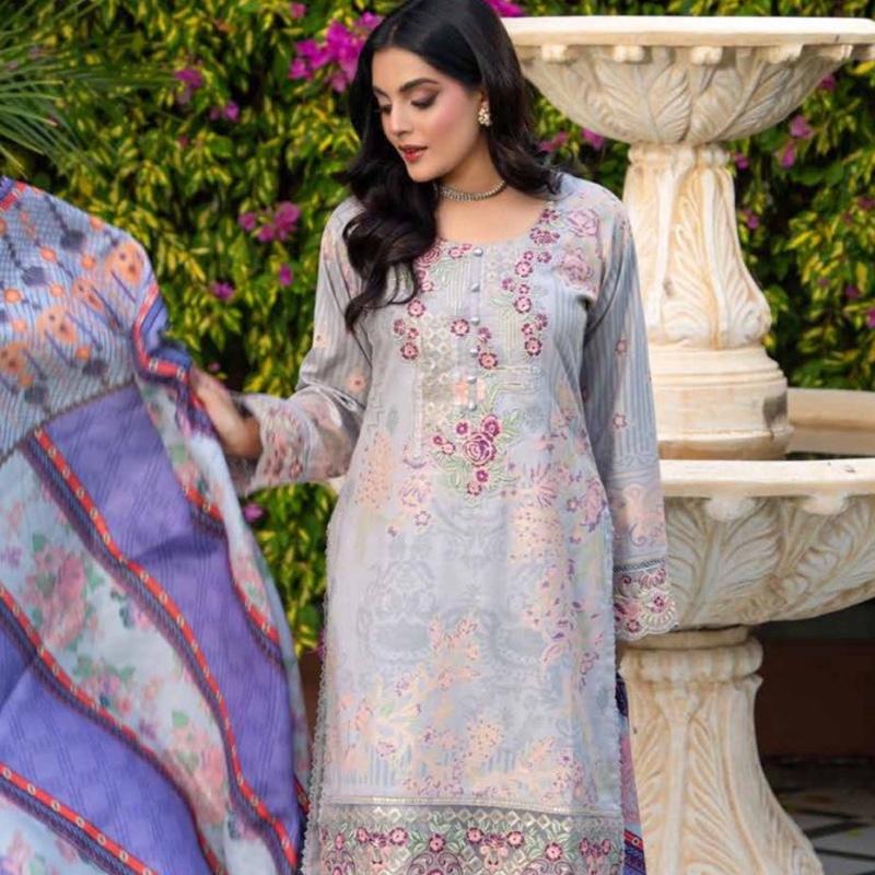 SONI DRESSES Ladies Ready to Wear Lilac Winter Suit with Embroidered Details and Matching Dupatta