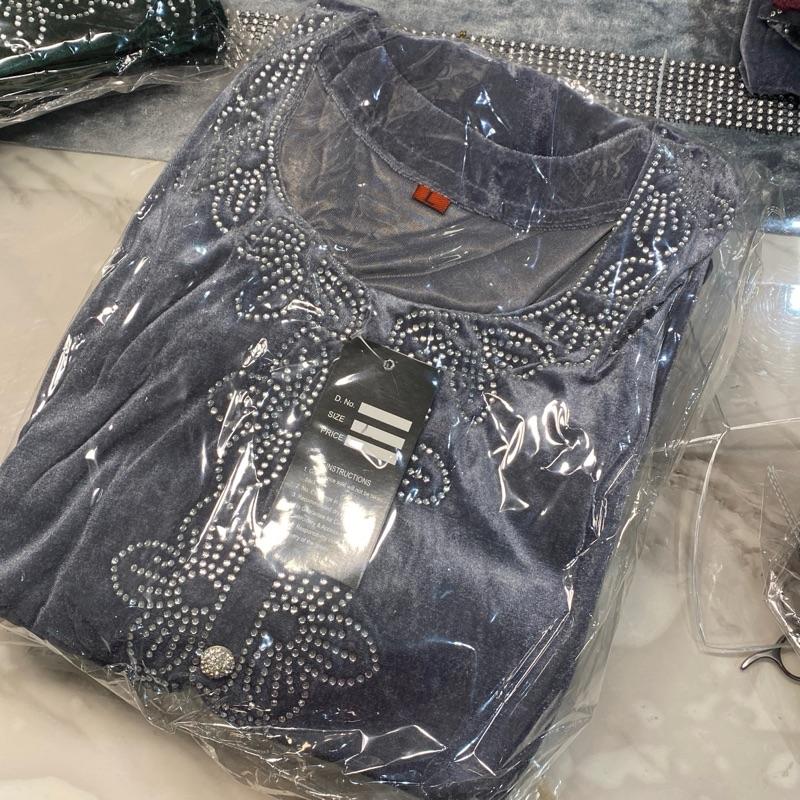 Silver Grey Velvet 3PC Set with Straight Trousers and Shawl Featuring Beaded Embellishments for Elegant Outfits