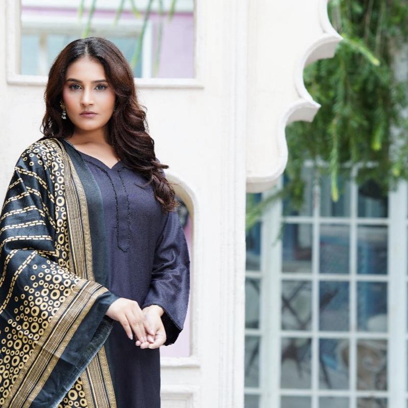 Black plain suit with printed shawl