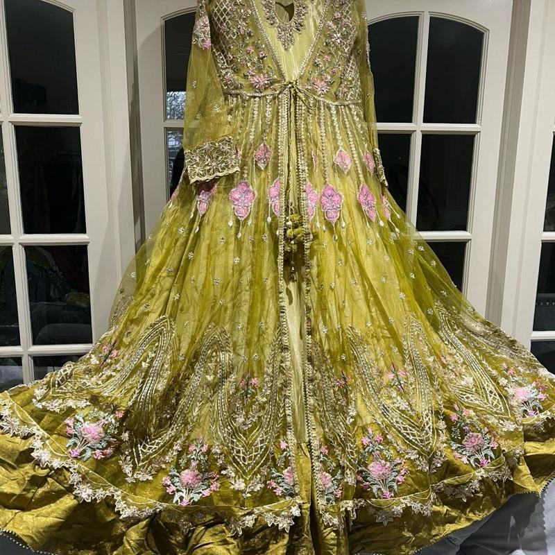 Zahra rubab dhani/lime colour heavy wedding wear