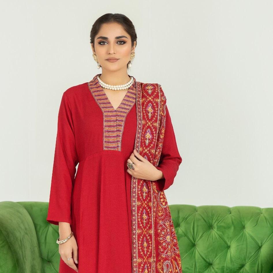 Ally’s designer winter karandi suit with heavy embroidered shawl